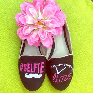 Black ‘Selfie Time’ Smoking Slippers / Loafers